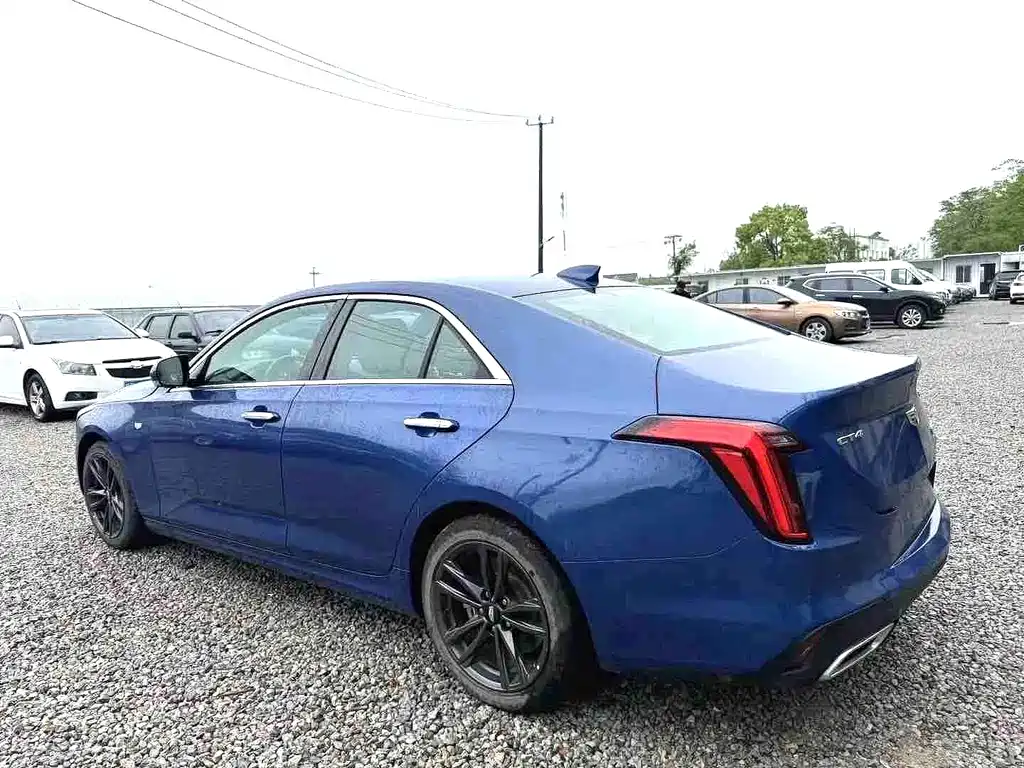 Cadillac CT4 — миниатюра 7