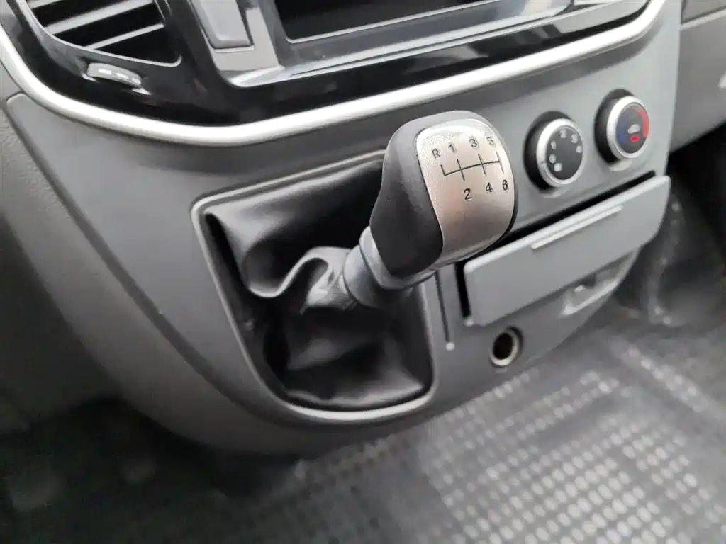 SAIC MAXUS XINTU V80