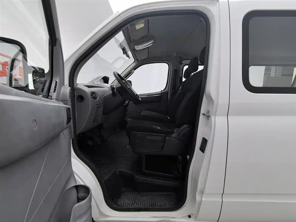 SAIC MAXUS XINTU V80