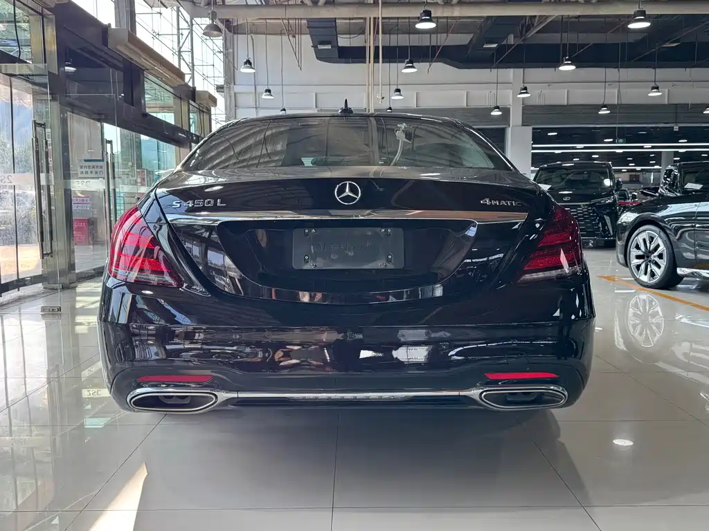 Mercedes-Benz S-Class — миниатюра 10