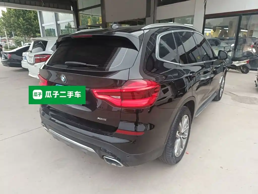 BMW X3 — миниатюра 7