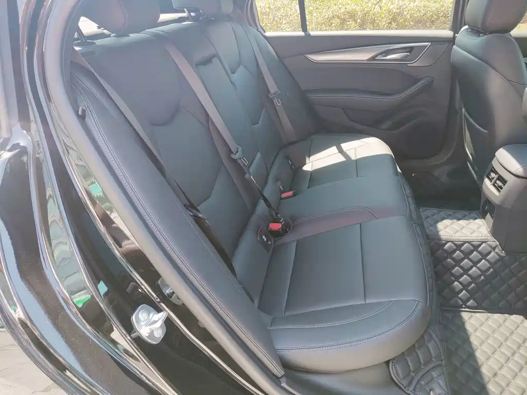 Cadillac CT5 — миниатюра 35