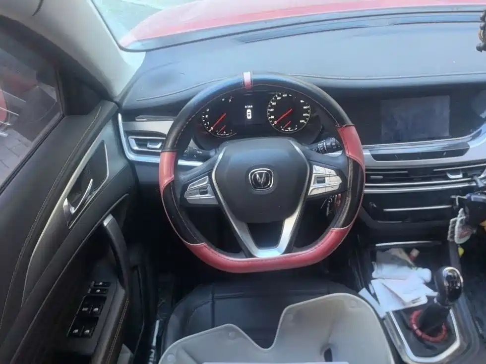 Changan CS35PLUS — миниатюра 13