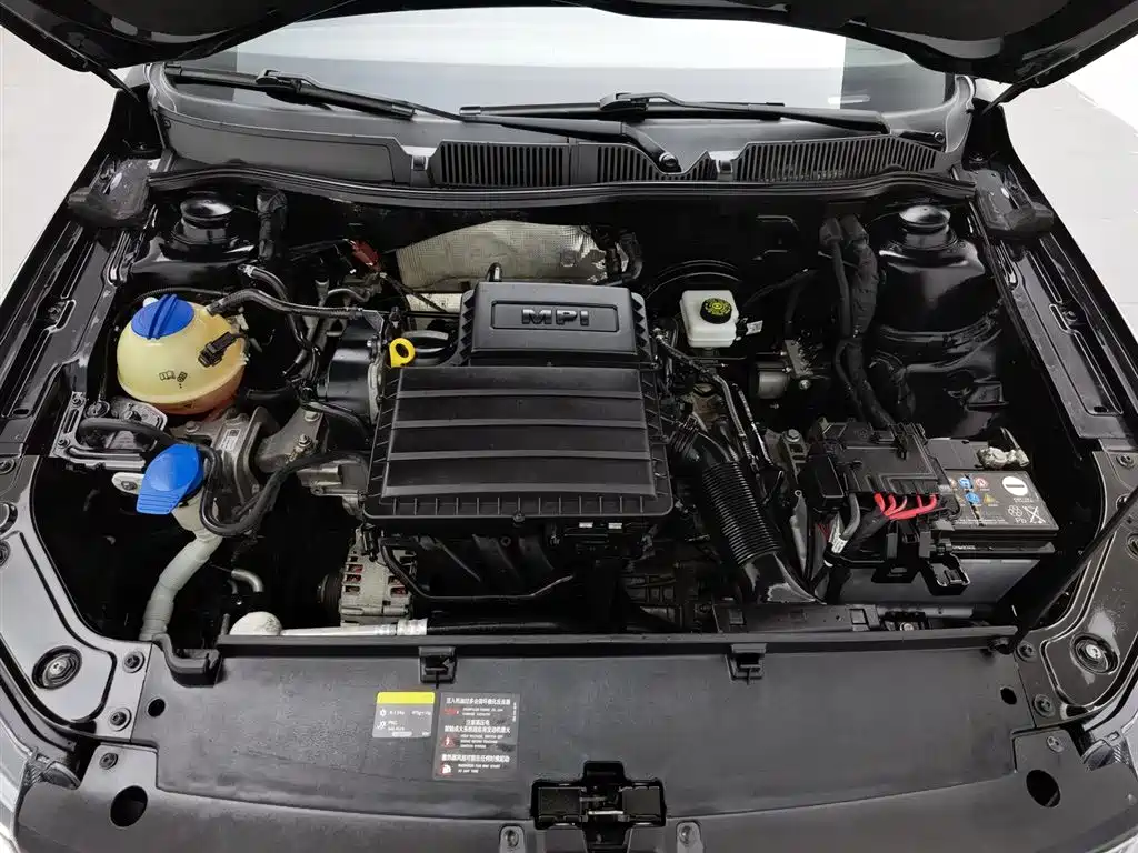 Volkswagen Lavida 2017 1.6L AT
