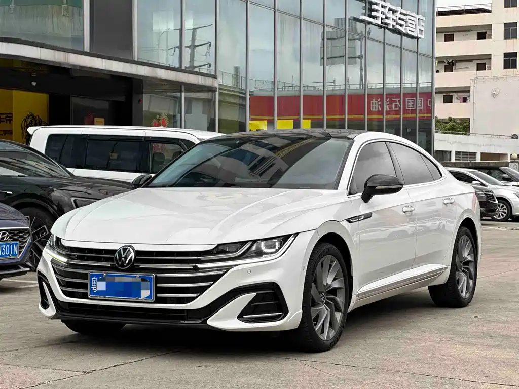 Volkswagen CC 2024