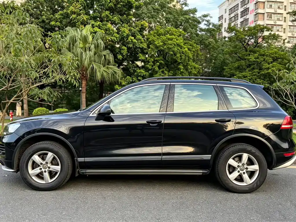Volkswagen Touareg — миниатюра 3
