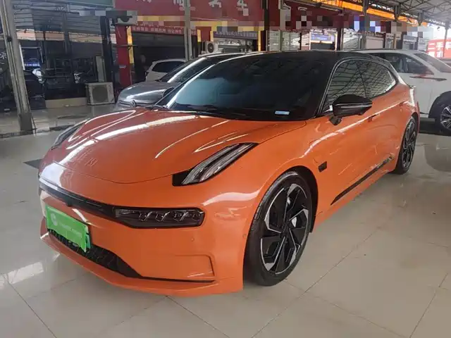 2024 Zeekr 001