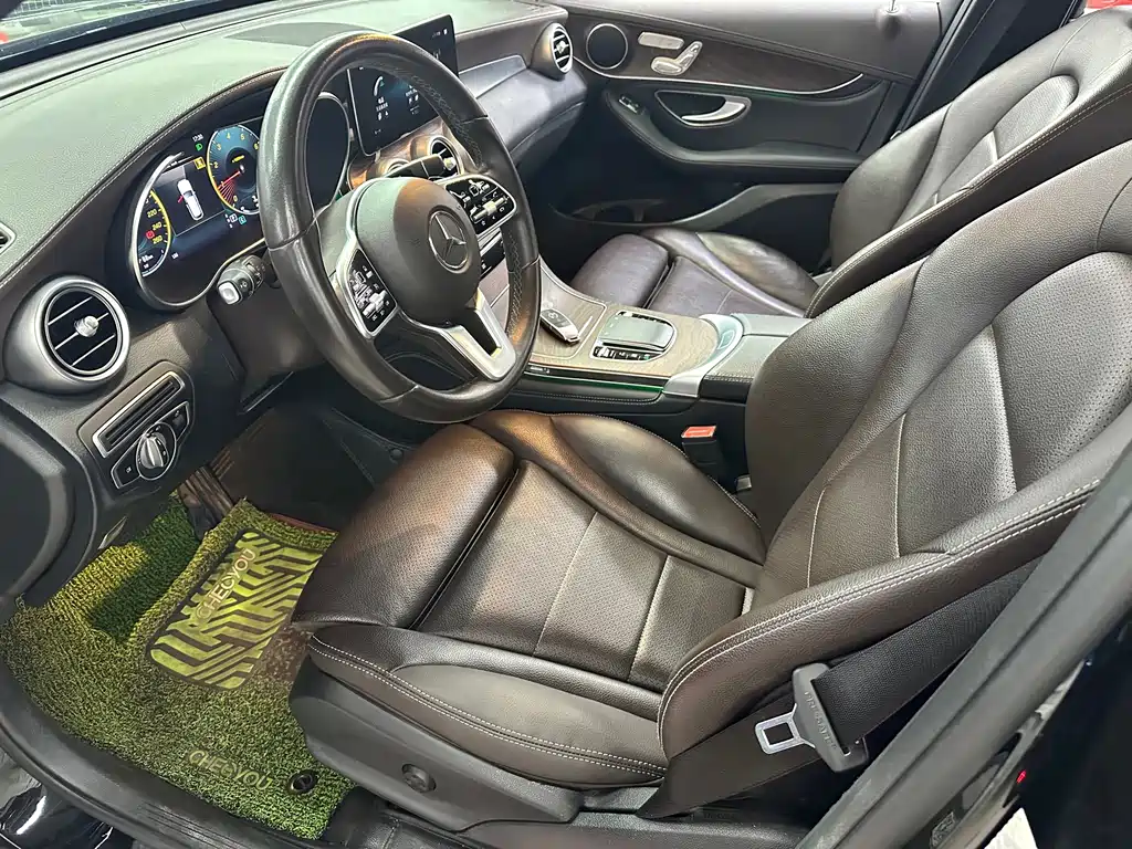 Mercedes-Benz GLC — миниатюра 11