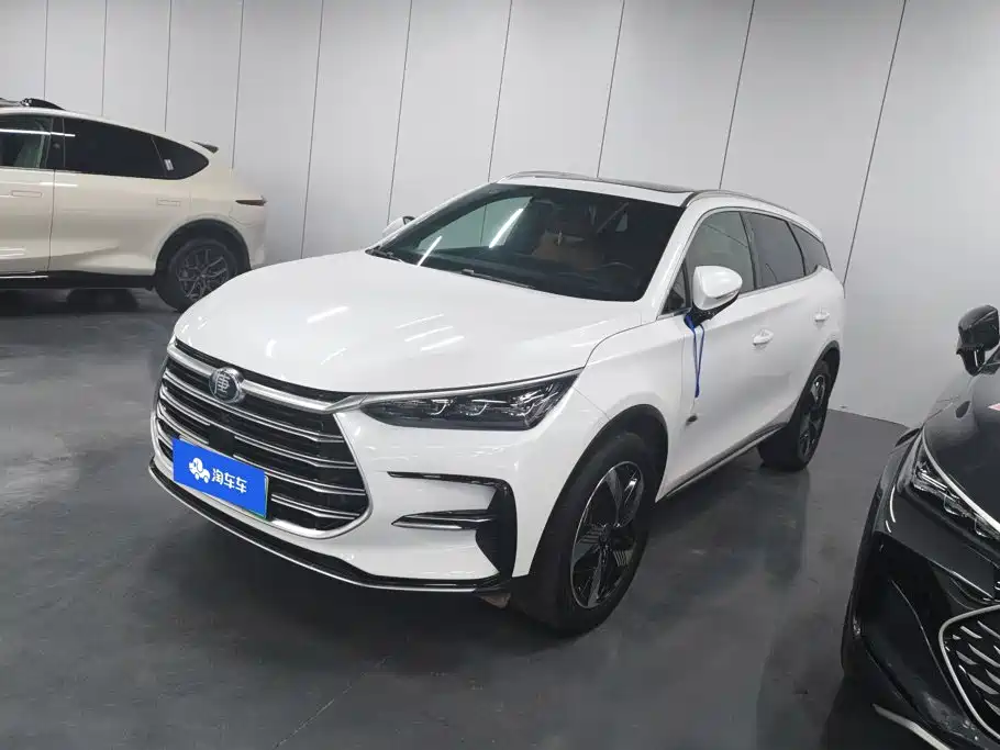 2023 BYD Tang - zdjęcie 1 z 16