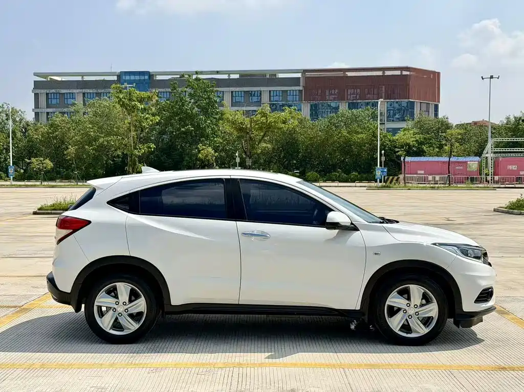 Honda Vezel — миниатюра 8