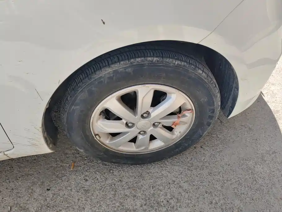 Kia K2 2015 1.4L AT GLS