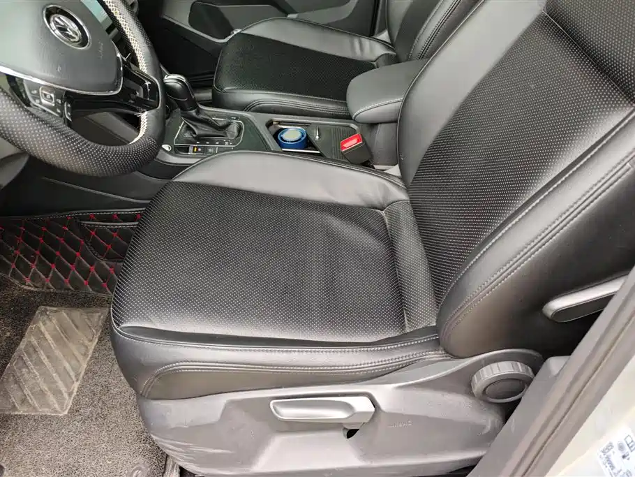 Volkswagen Tiguan L L 2017 330TSI AT