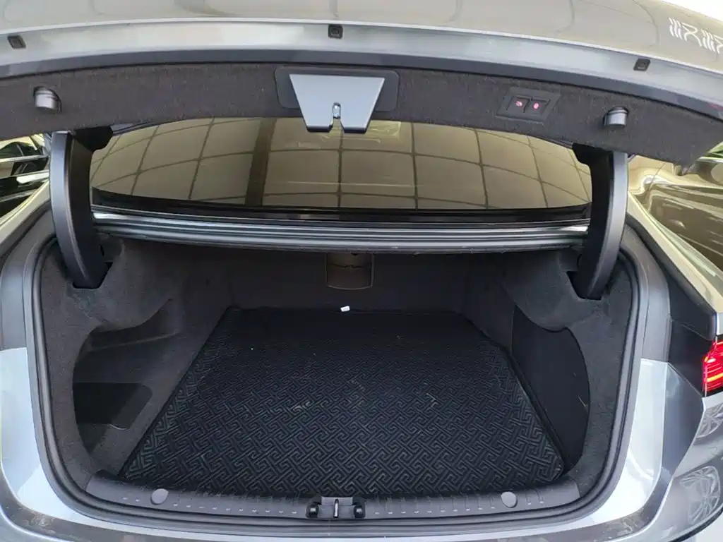 BYD Han — миниатюра 19