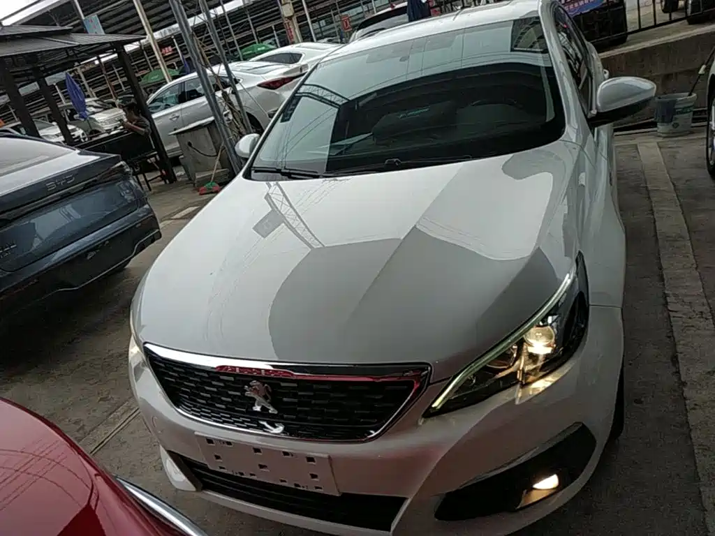 Peugeot 308 — миниатюра 3