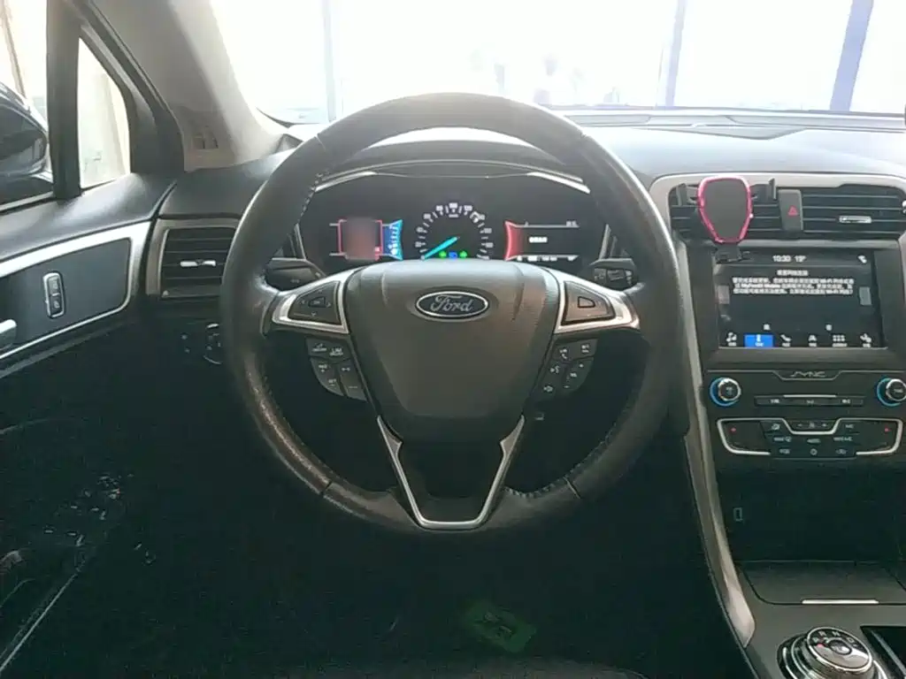 Ford Mondeo New Energy — миниатюра 11