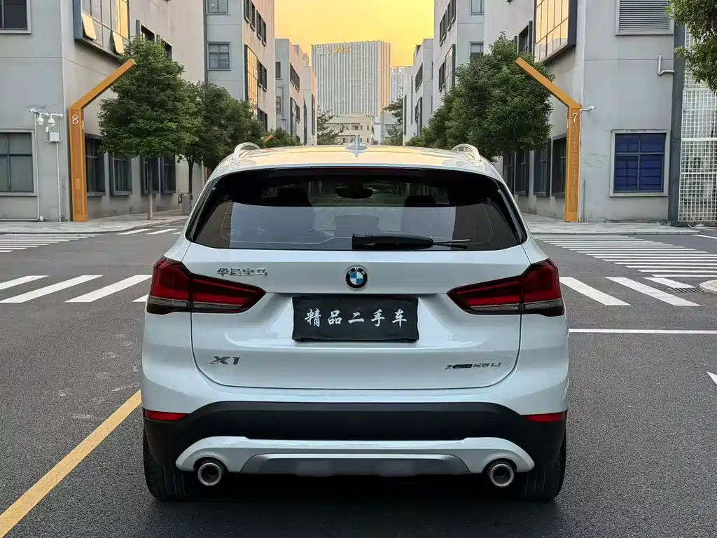 BMW X1 — миниатюра 5