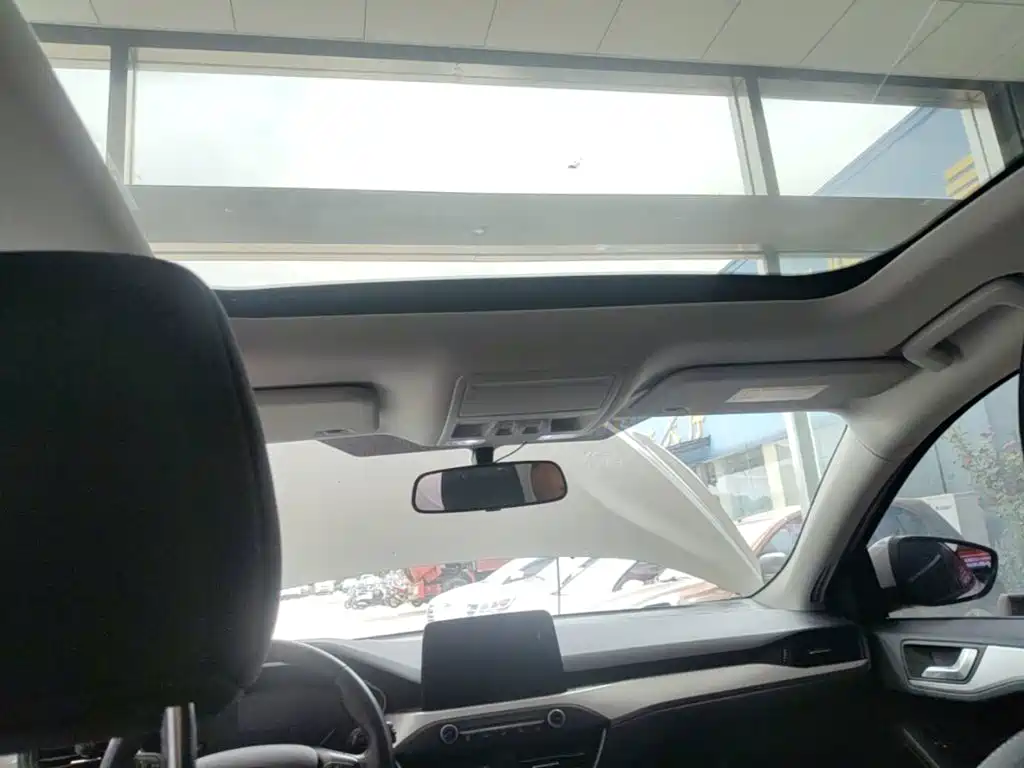 Ford Focus — миниатюра 18