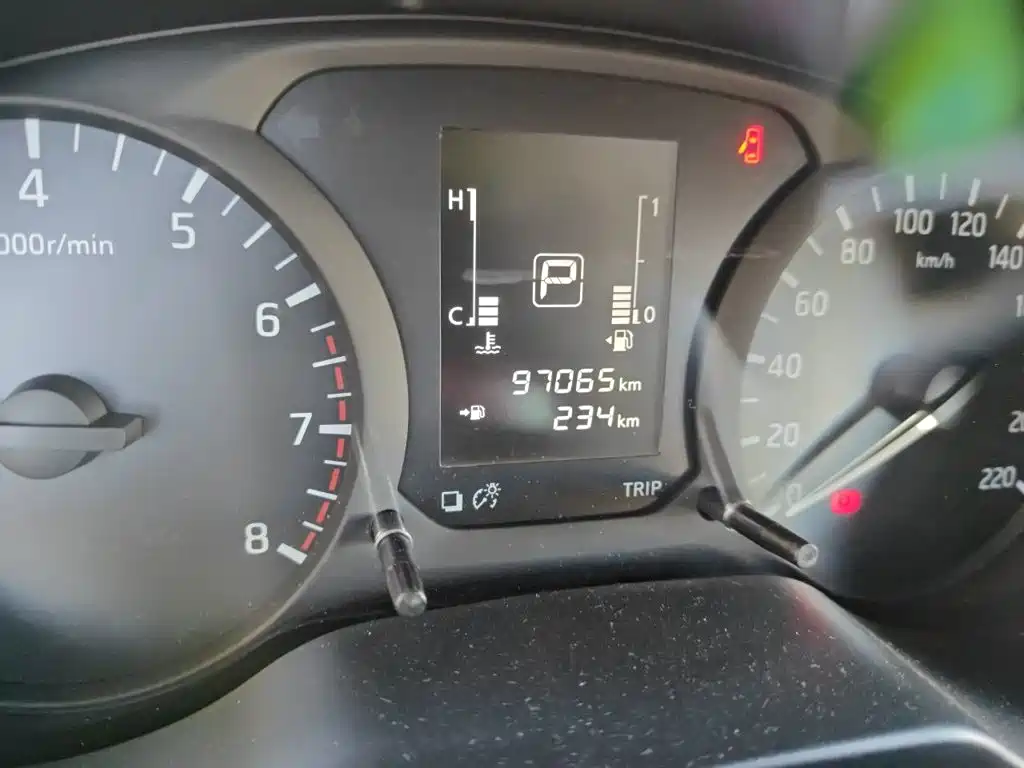 Nissan Navara — миниатюра 5
