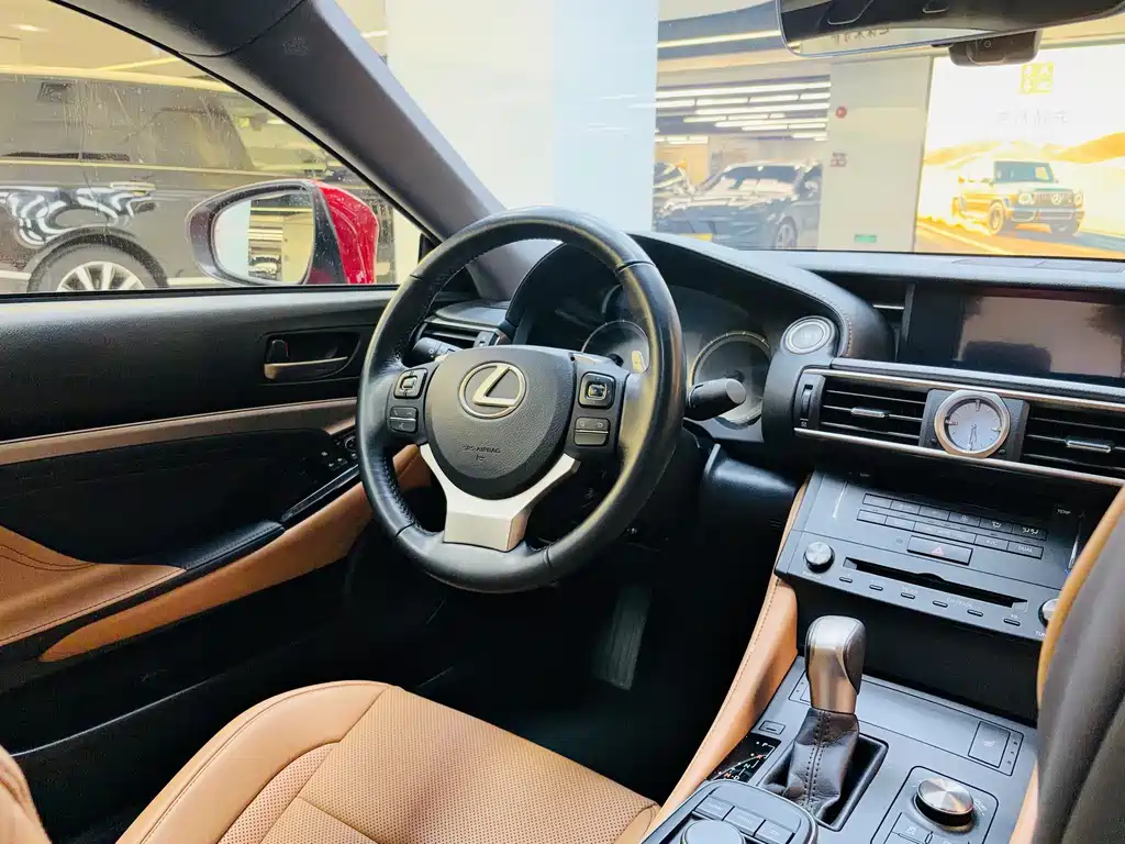 Lexus RC — миниатюра 15