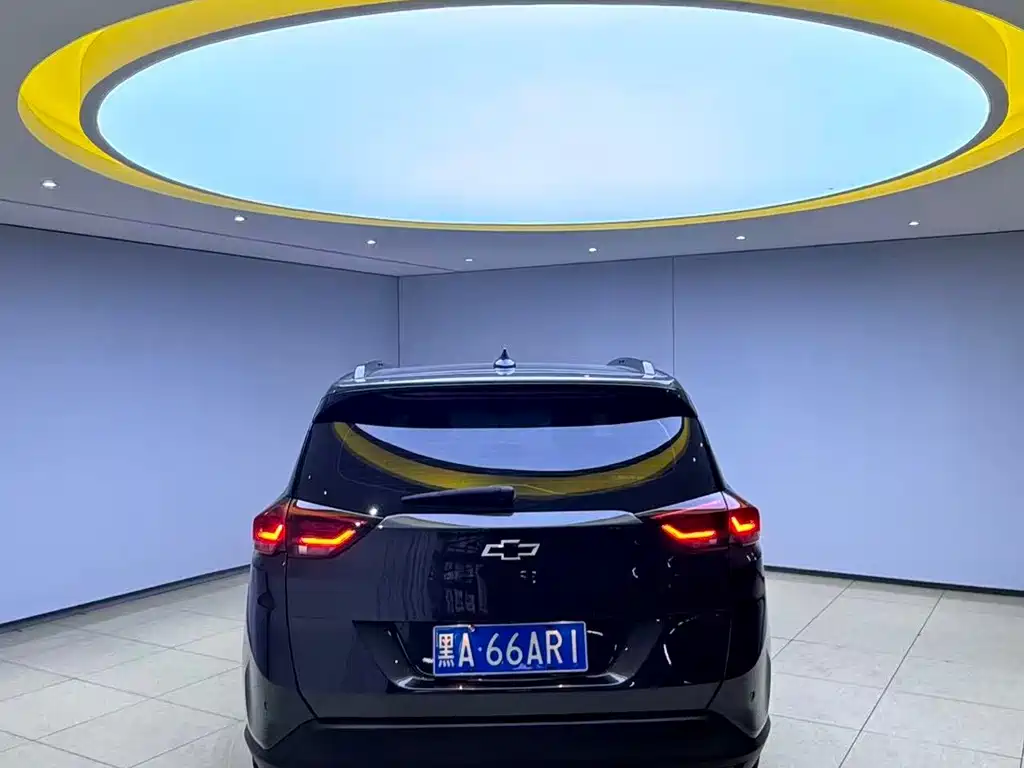 Chevrolet Volando — миниатюра 5