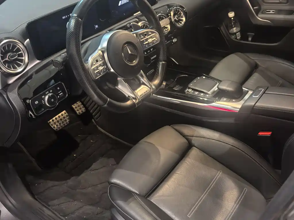 Mercedes-Benz CLA A MG 2021 AMG CLA 35 4MATIC