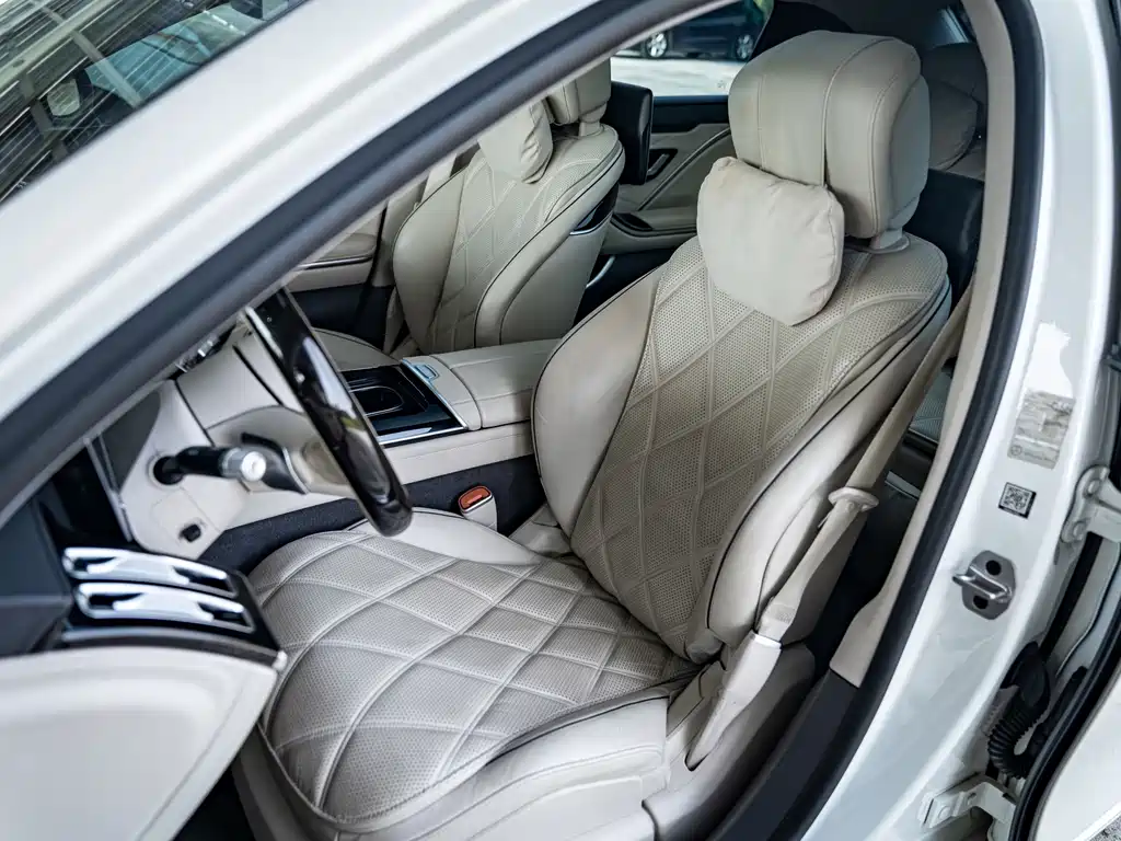 Mercedes-Benz S-Class — миниатюра 17