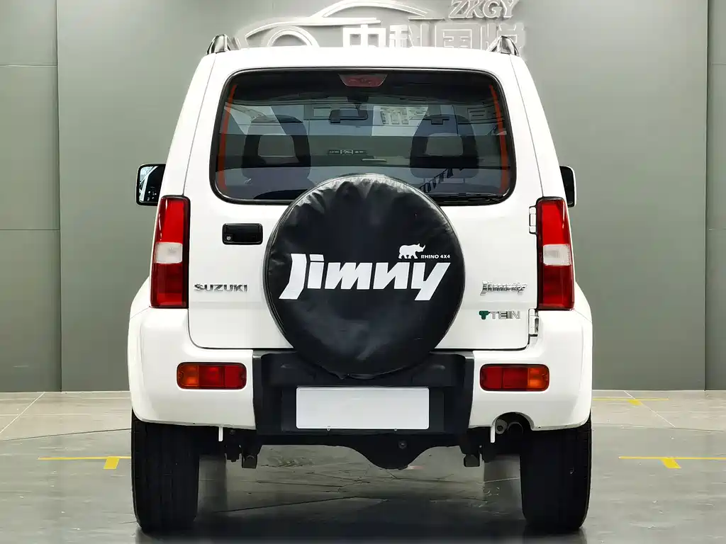 Suzuki Jimny — миниатюра 10