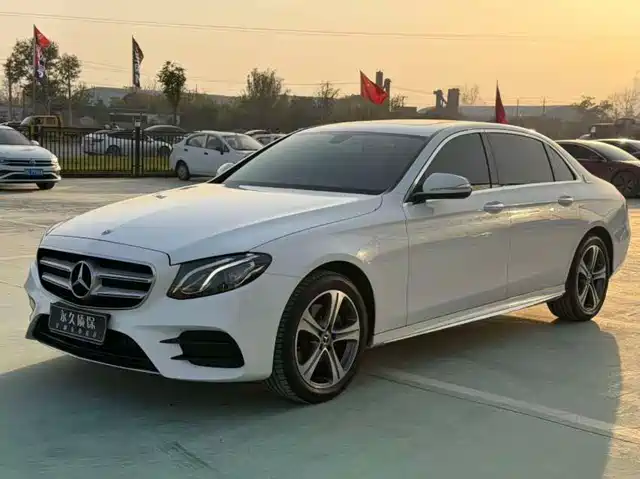MERCEDES-BENZ E CLASS 2019