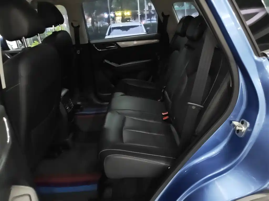 Roewe RX5 — миниатюра 17
