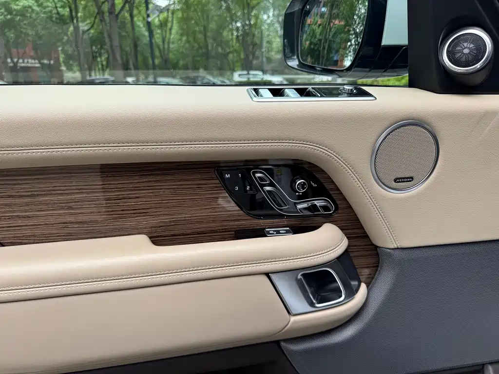 Land Rover Range Rover — фотографии объявления, Фото 22