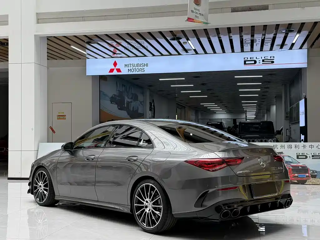 MERCEDES-BENZ CLA AMG