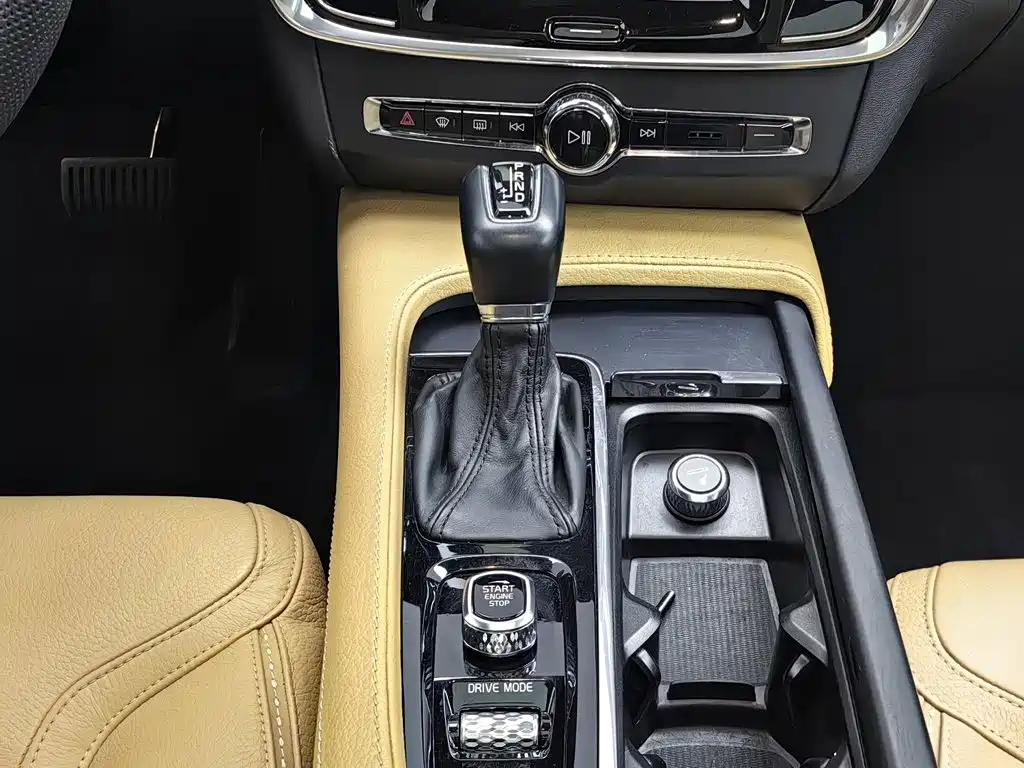 Volvo V90 — миниатюра 13