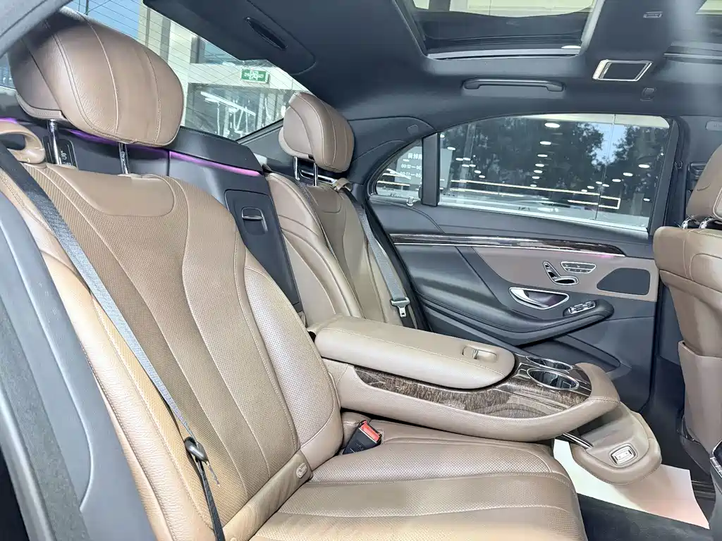 Mercedes-Benz S-Class — миниатюра 22