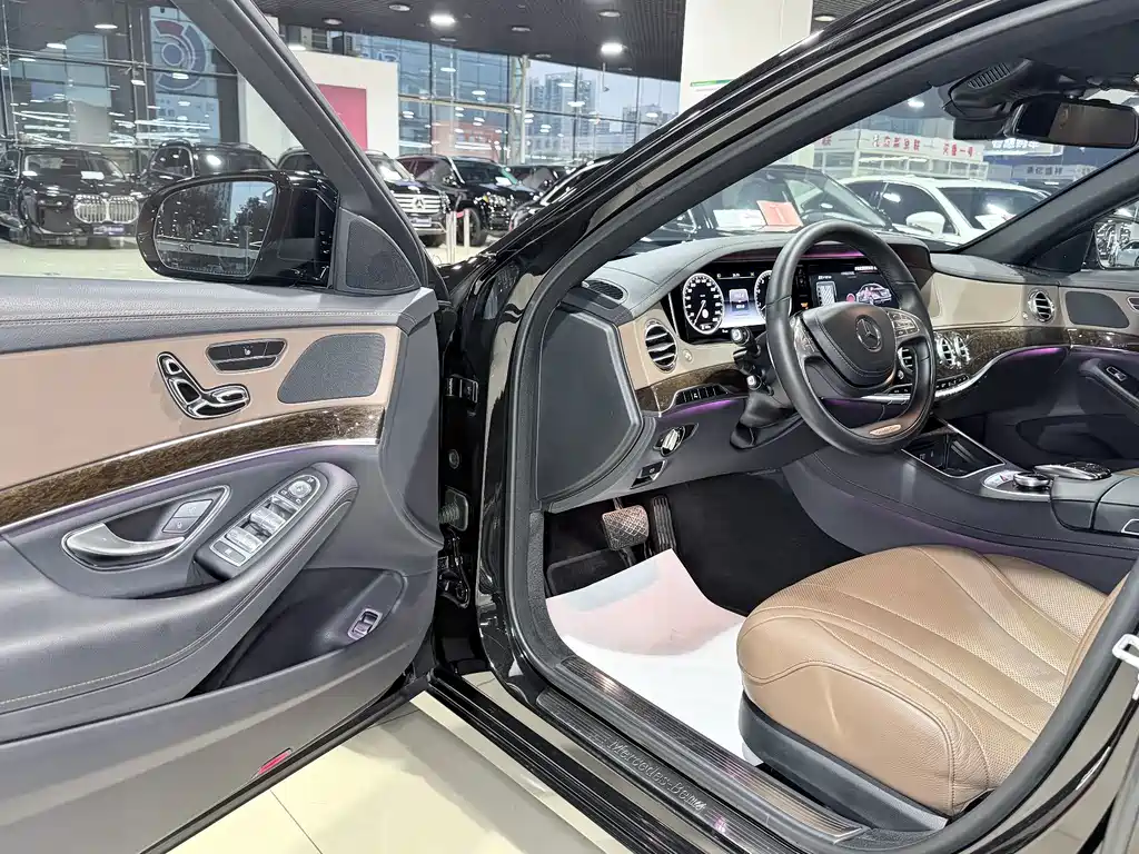 Mercedes-Benz S-Class — миниатюра 4