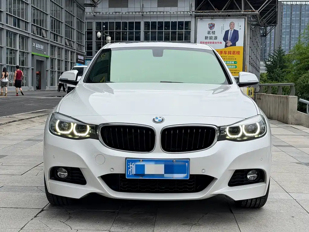 BMW 3 Series GT 3 GT 2020 320i M Sport