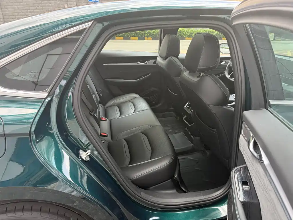 Geely Xingrui — миниатюра 8