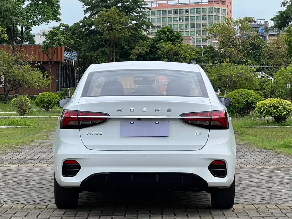 Roewe i5 1.5L CVT Platinum Edition, фото 5