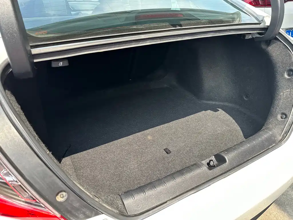 Honda Civic — миниатюра 15