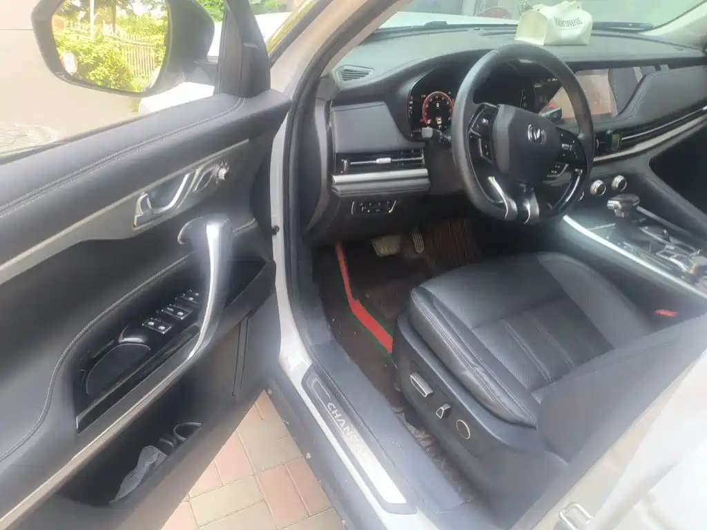 Changan CS95 — миниатюра 14