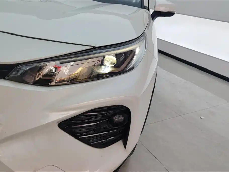 Toyota Wildlander 2024 2.5L E-CVT Luxury PLUS
