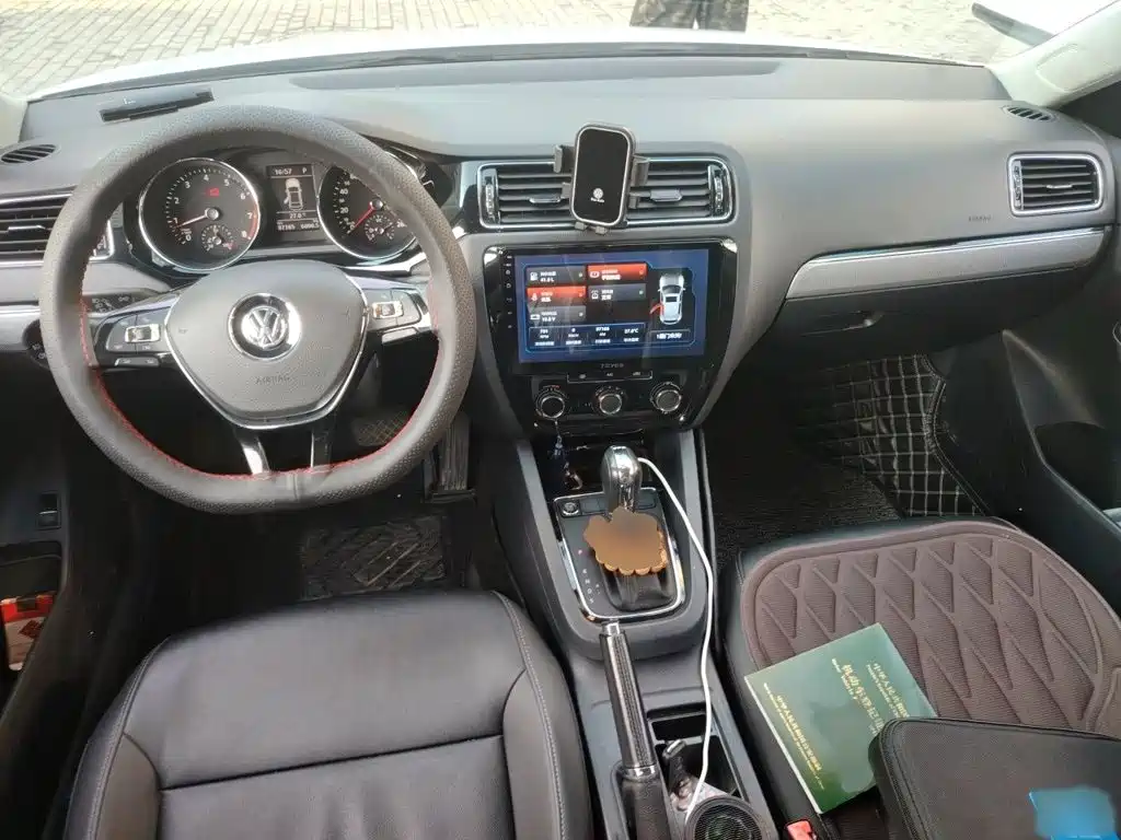 Volkswagen Sagitar — миниатюра 13