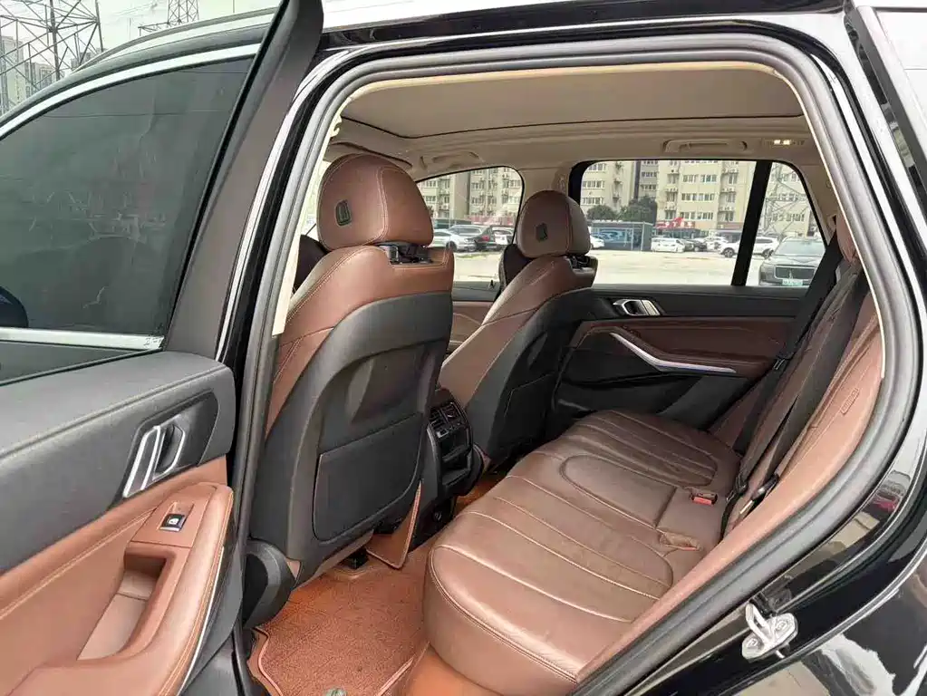 BMW X5 — миниатюра 5
