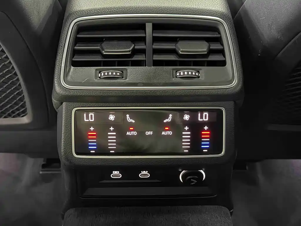 Audi A7L — миниатюра 14
