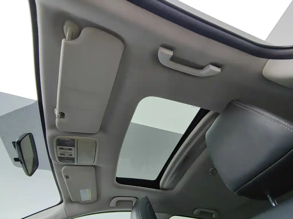 Honda CR-V — миниатюра 14