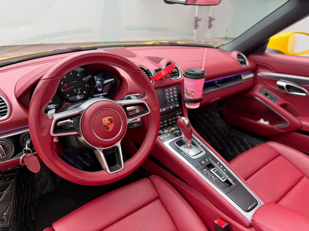 Porsche 718 2022 Boxster T 2.0T