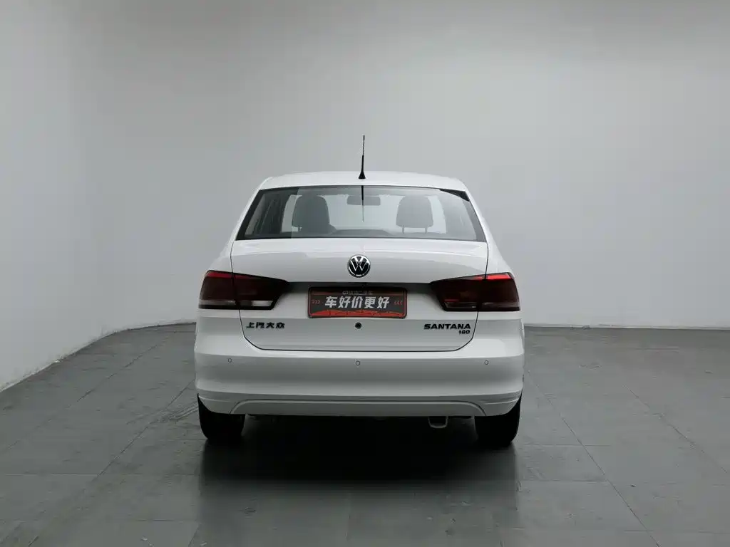 Volkswagen Santana — миниатюра 4