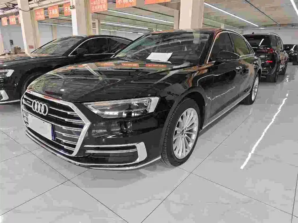 Audi A8 2022
