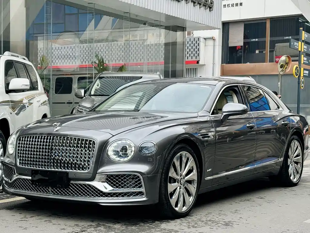 Bentley Flying Spur 2022