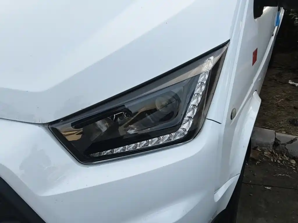 JMC Tesla — миниатюра 24
