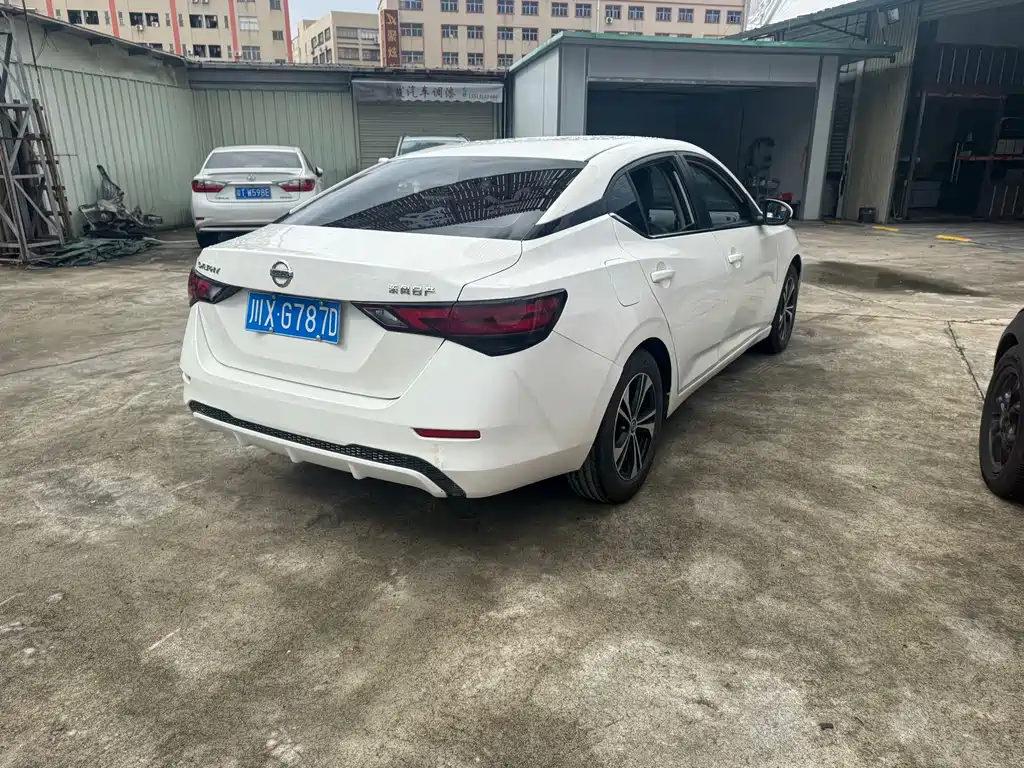 Nissan Sylphy — миниатюра 7